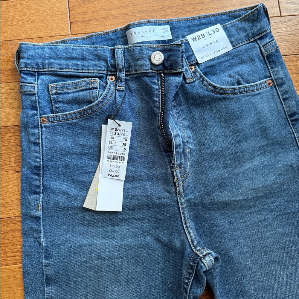 NWT Topshop skinny jeans! 28 x 30